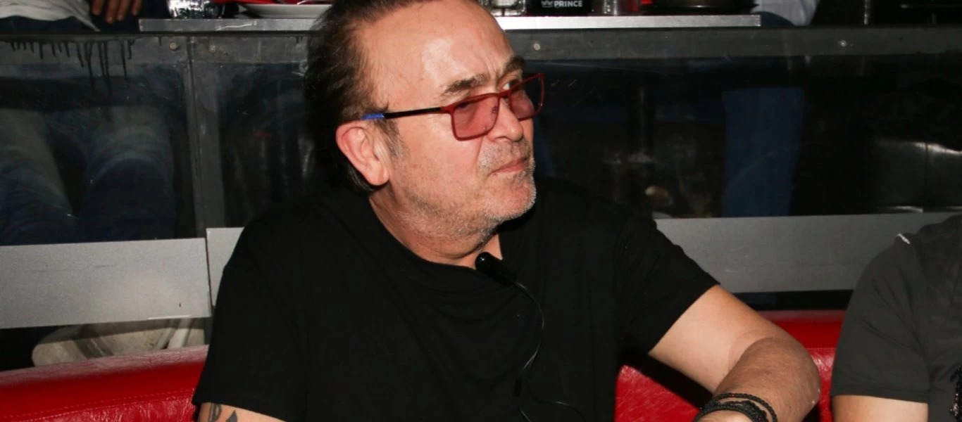 Η πρώτη φωτογραφία του Σ.Γονίδη με την 1,5 μηνών κόρη του (φώτο)